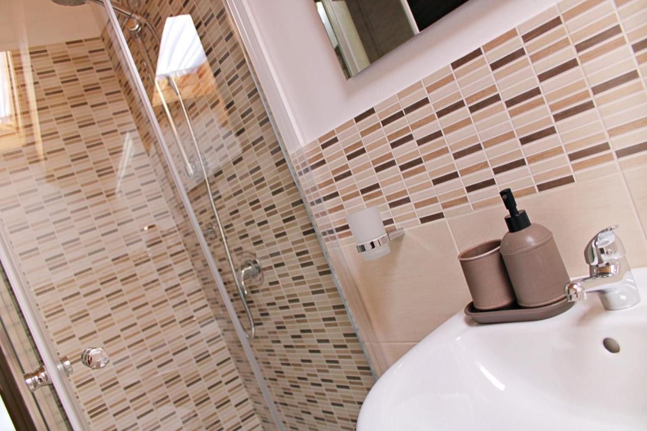 La Claudette Apartment Katanya Dış mekan fotoğraf