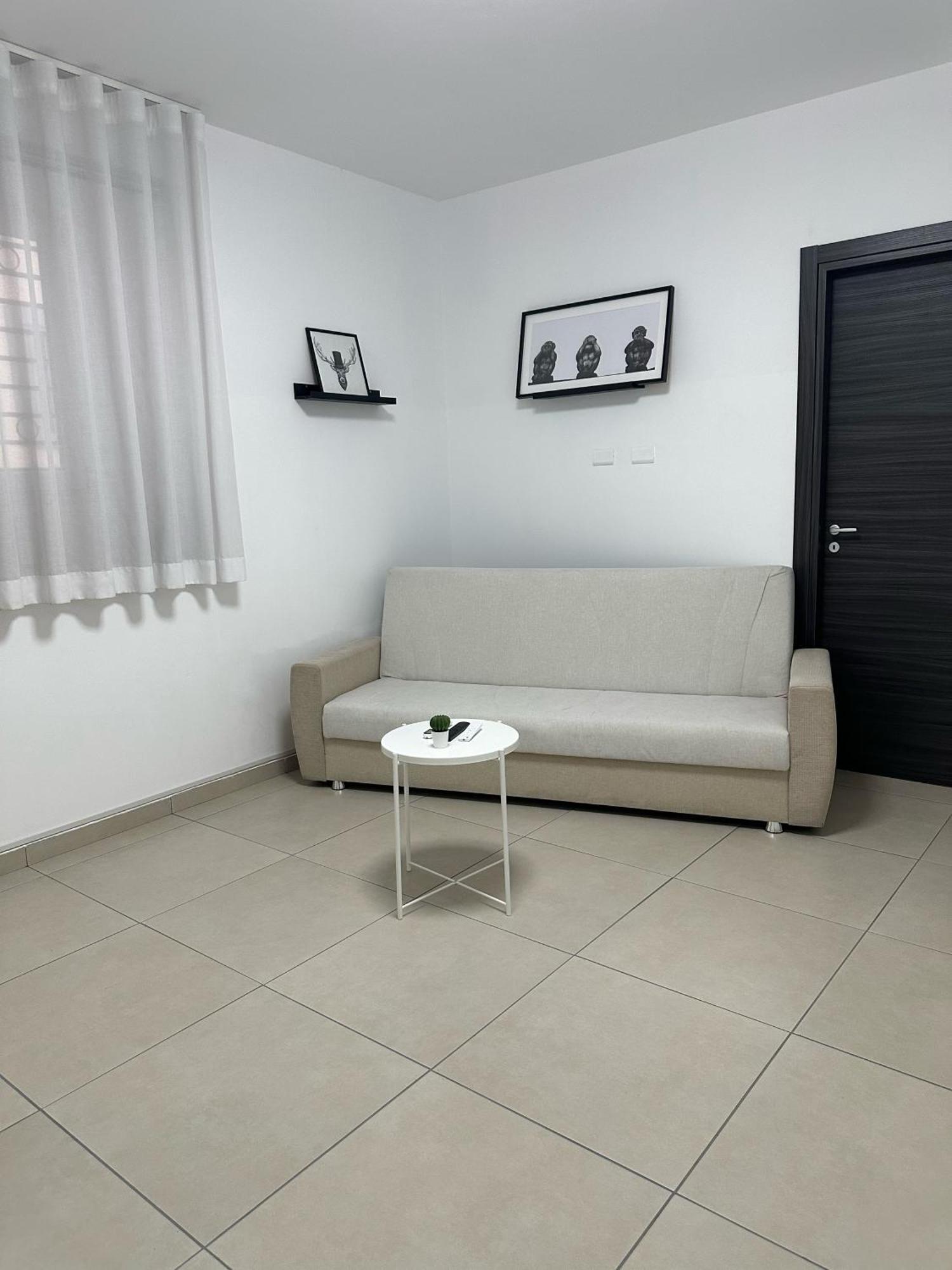 La Claudette Apartment Katanya Dış mekan fotoğraf