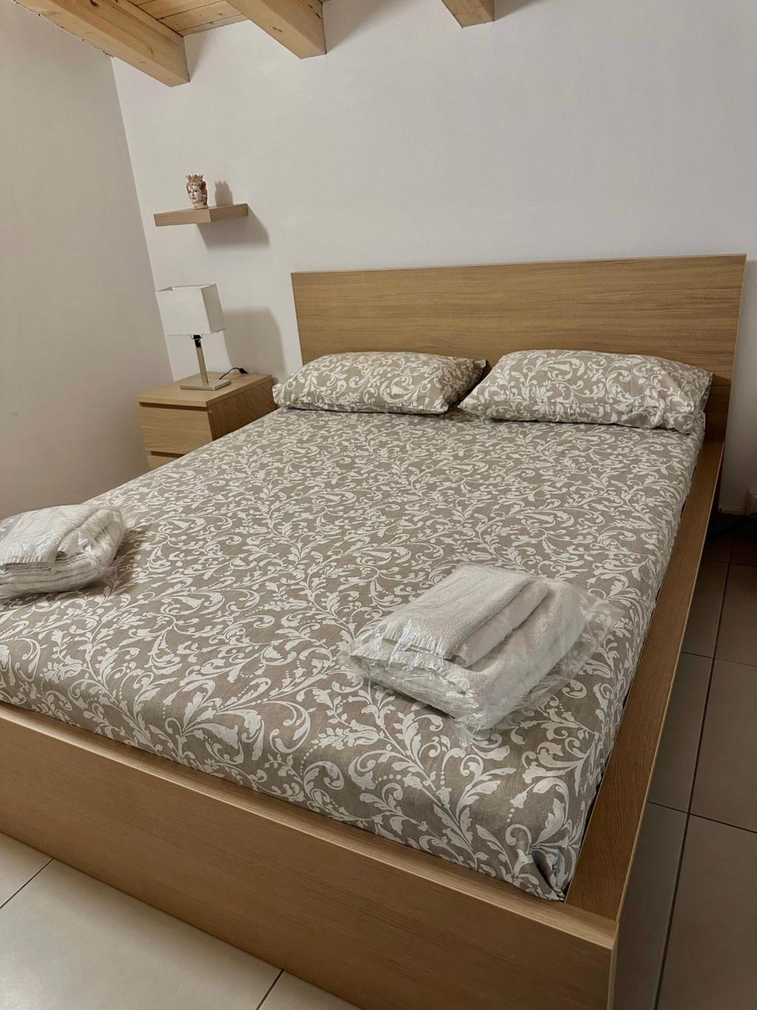 La Claudette Apartment Katanya Dış mekan fotoğraf